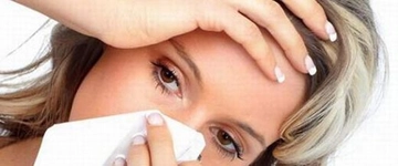 Alerjik Burun Akıntısı Belirtileri ve Tedavisi